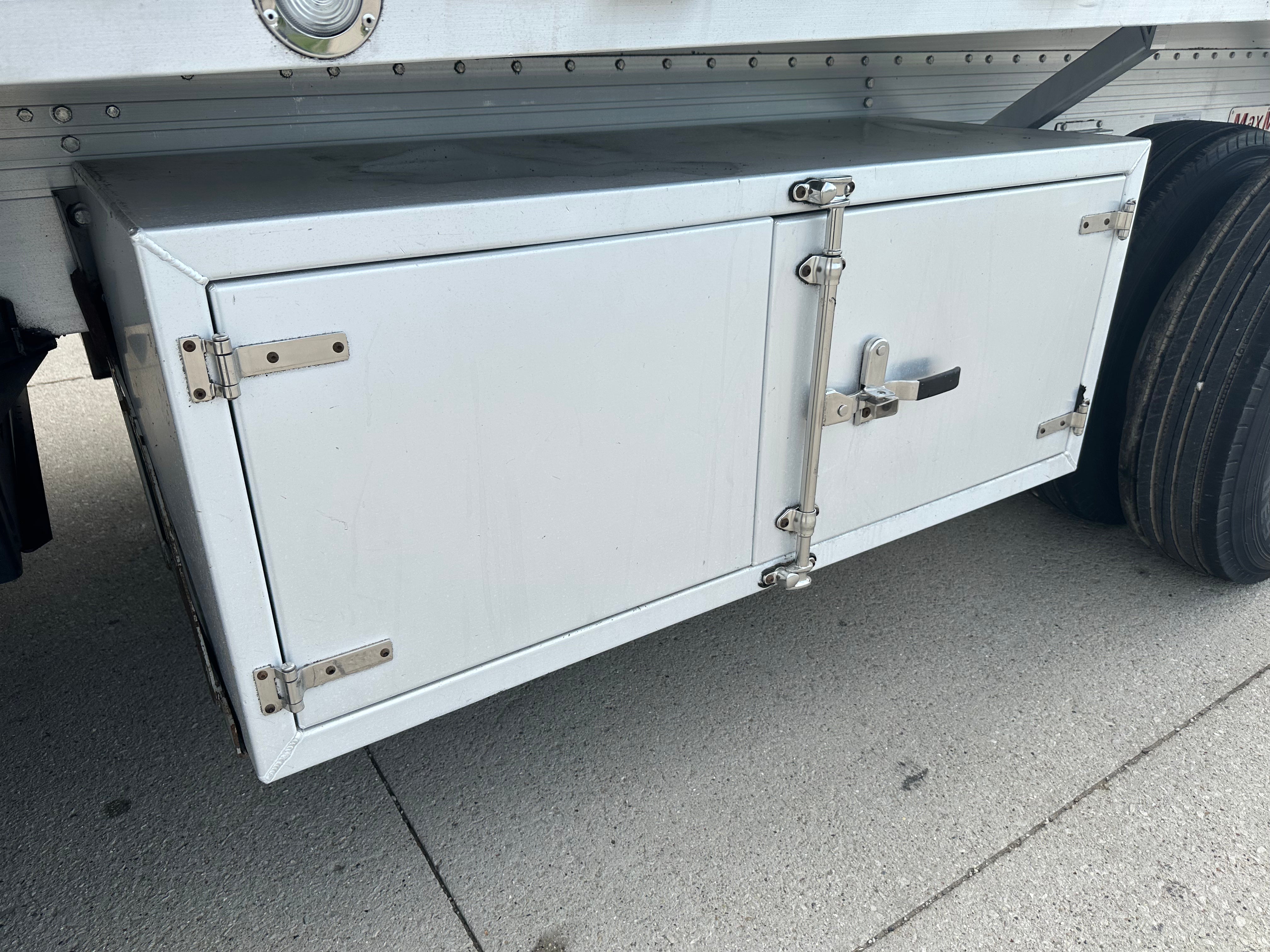 2024 Reitnouer Maxmiser Flatbed Route One Trailers