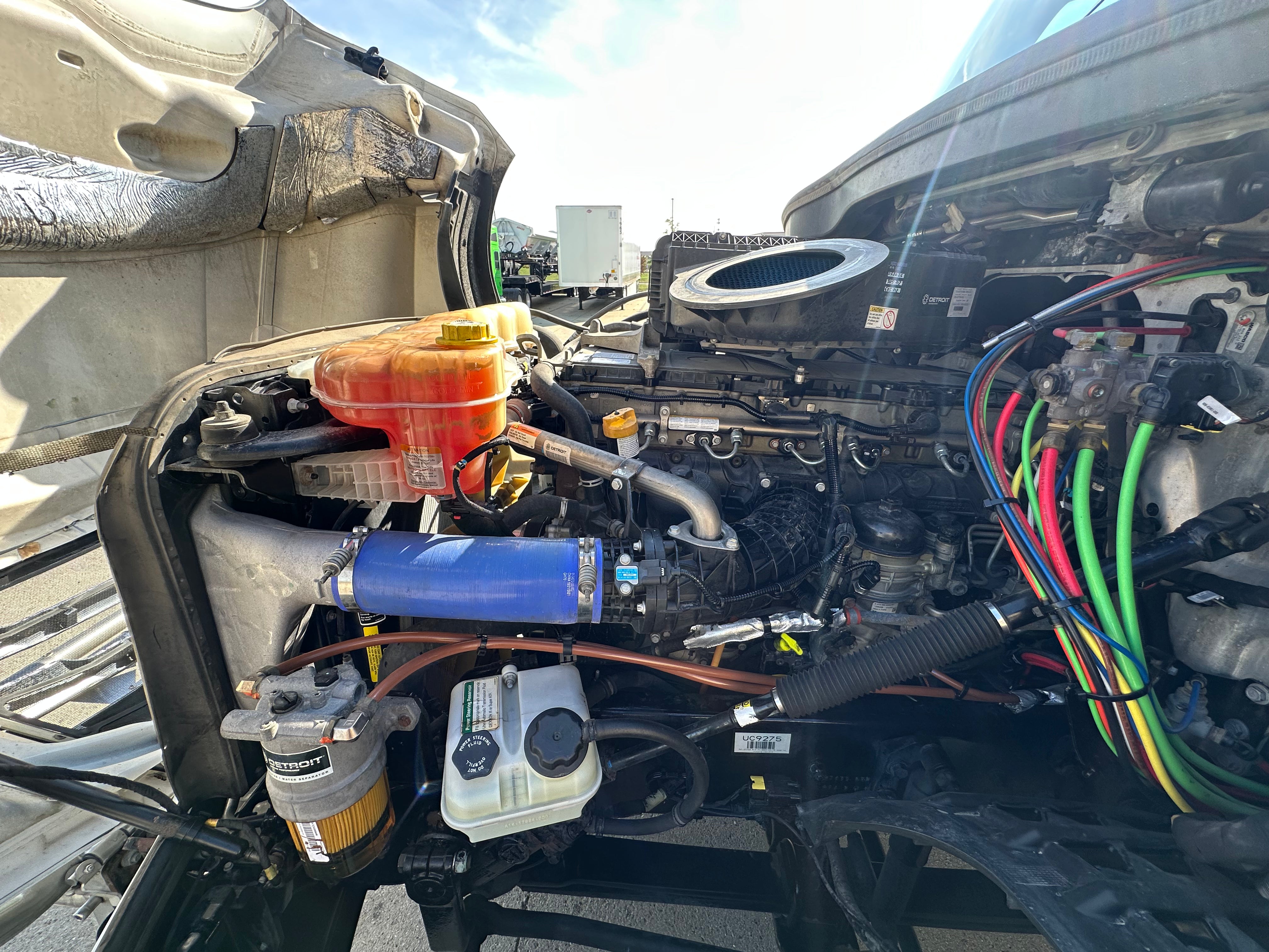 2023 Freightliner Cascadia Route One Trailers