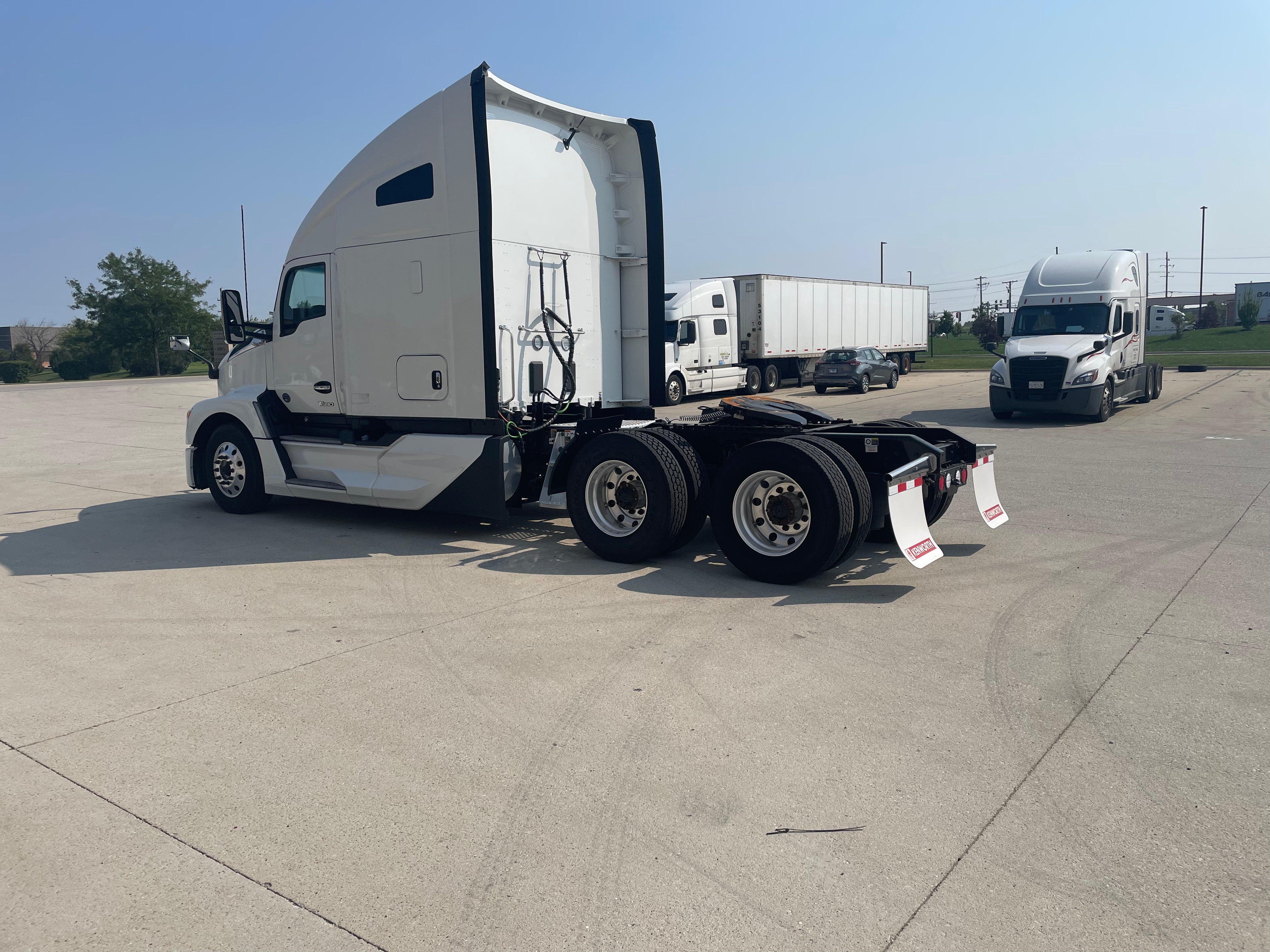2022 Kenworth T680