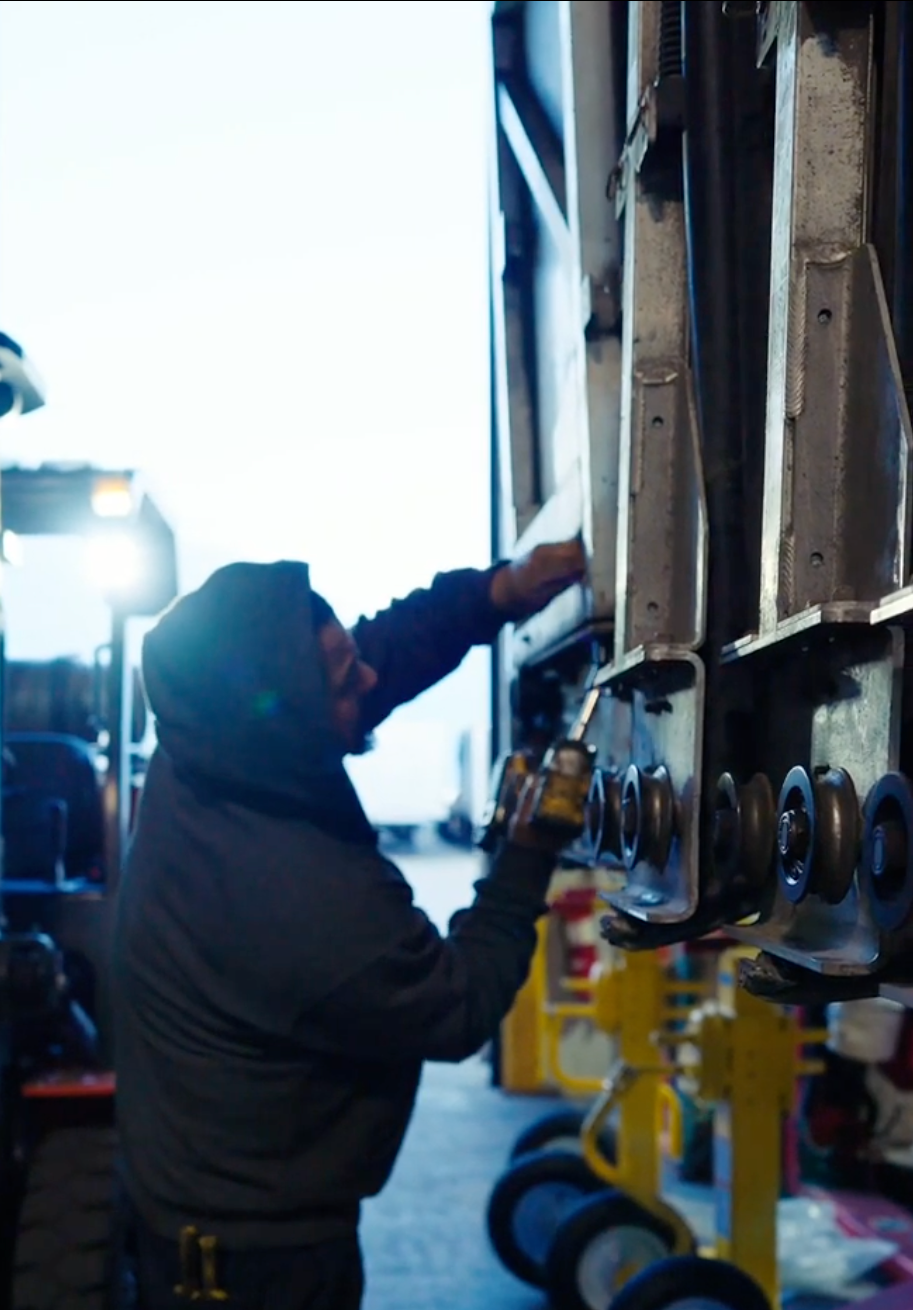 Aero Conestoga Wheel Remanufacturing Service Route One Trailers