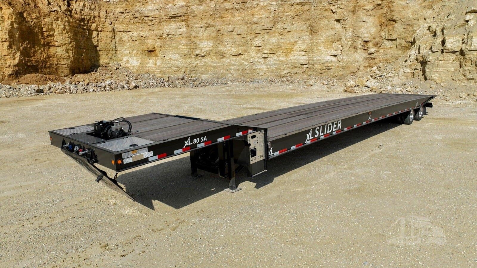 2026 XL 80 SA Slide Axle