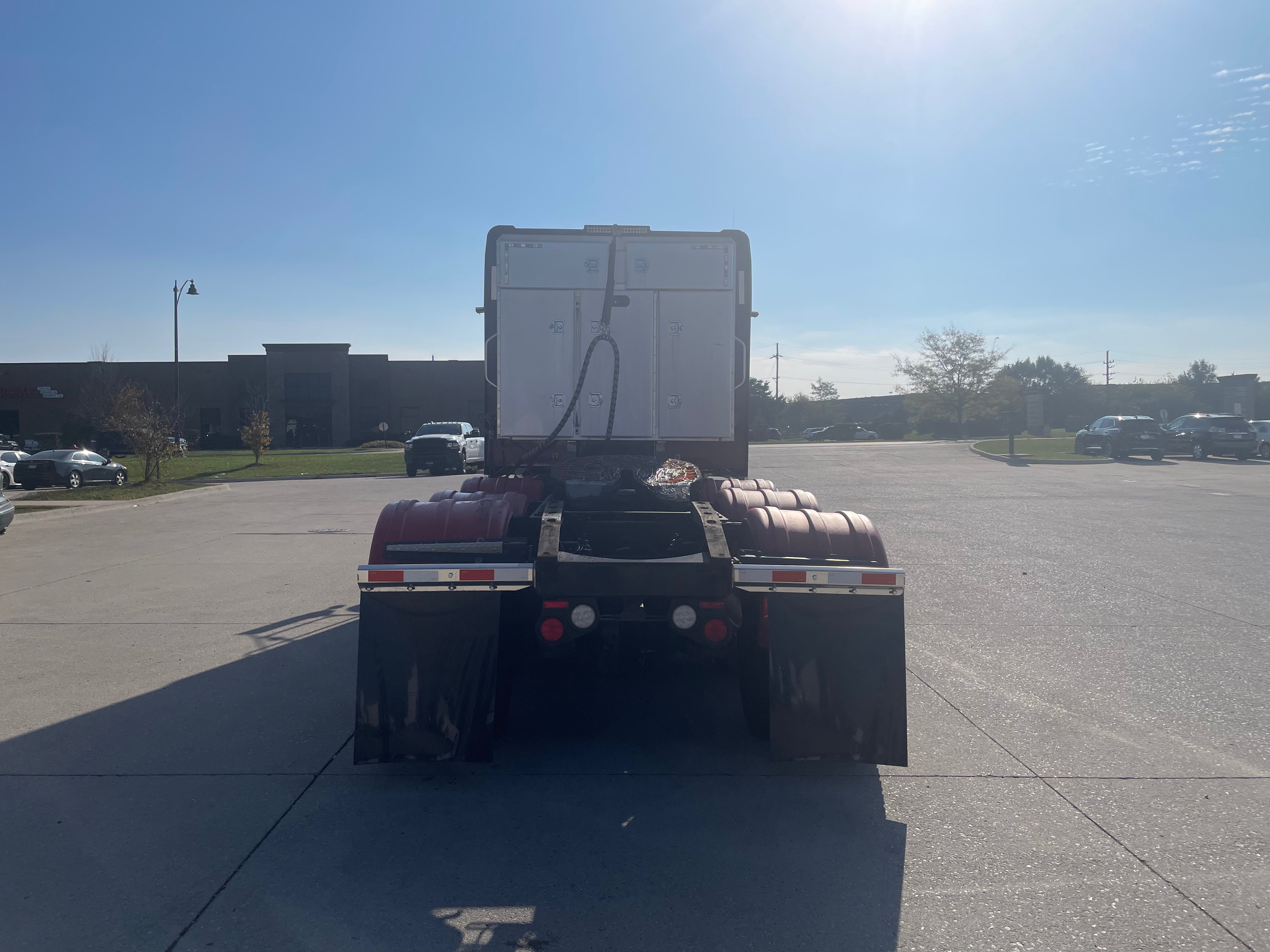 2022 Peterbilt 389
